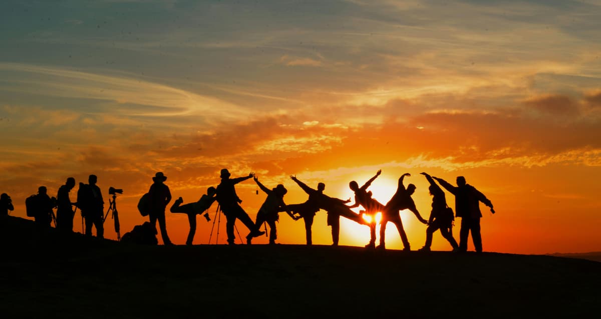 Benefits of Building a Cohesive Company Culture and The Indispensable Role Recruiters Play